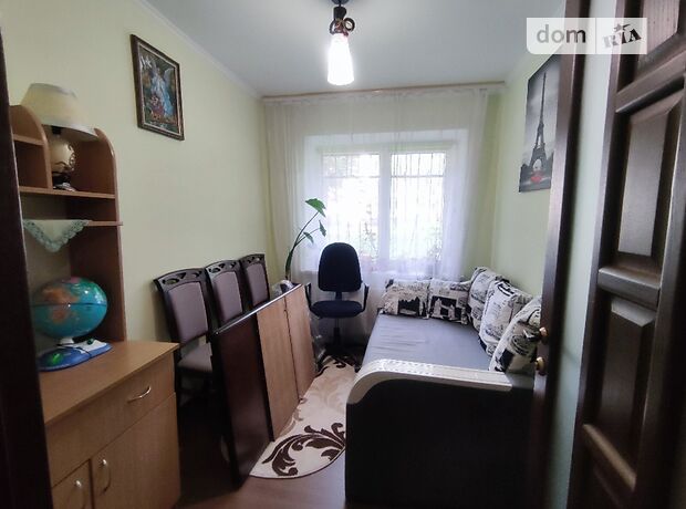 трехкомнатная квартира с мебелью в Тернополе, район Бам, на ул. Патриарха Любомира Гузара в аренду на долгий срок помесячно фото 1 трехкомнатная квартира с мебелью в Тернополе, район Бам, на ул. Патриарха Любомира Гузара в аренду на долгий срок помесячно фото 1