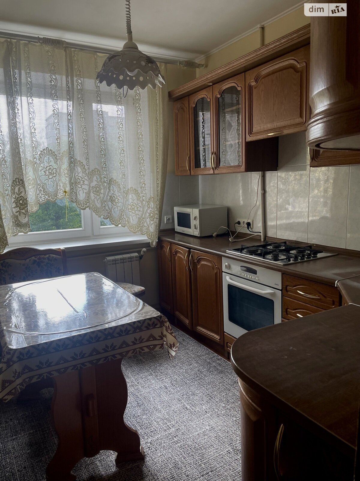 двокімнатна квартира в Тернополі, район Бам, на вул. Академіка Сергія Корольова 4 в довготривалу оренду помісячно фото 1 двокімнатна квартира в Тернополі, район Бам, на вул. Академіка Сергія Корольова 4 в довготривалу оренду помісячно фото 1