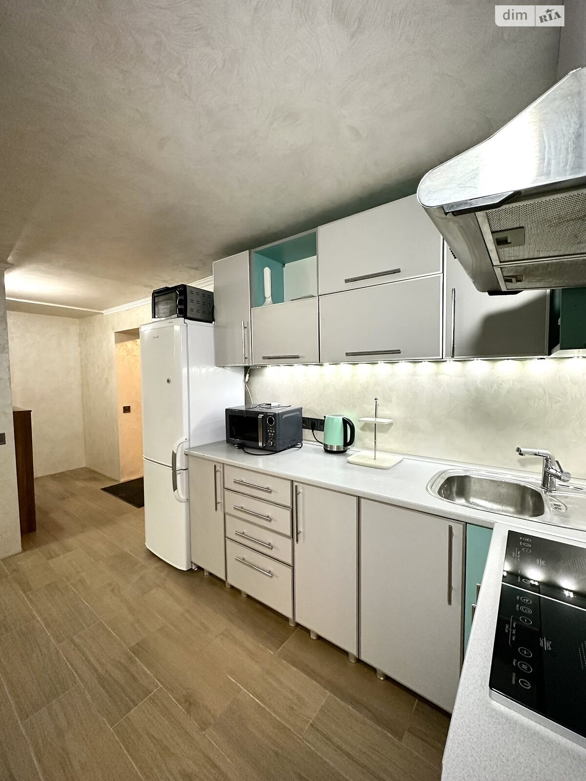 однокомнатная квартира в Тернополе, район Бам, на ул. Академика Сергея Королева в аренду на долгий срок помесячно фото 1