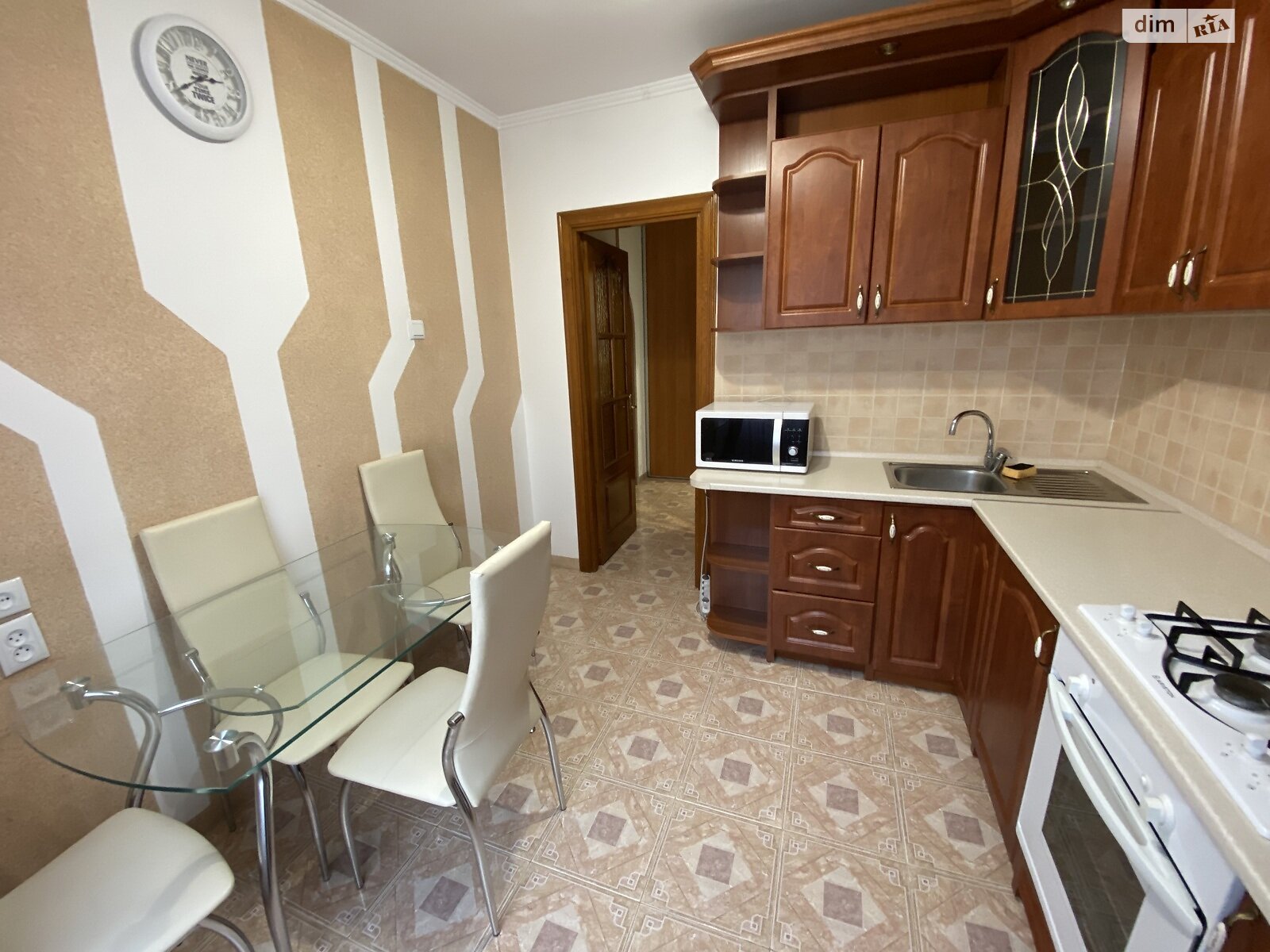 двухкомнатная квартира в Тернополе, район Бам, на ул. Академика Сергея Королева в аренду на долгий срок помесячно фото 1