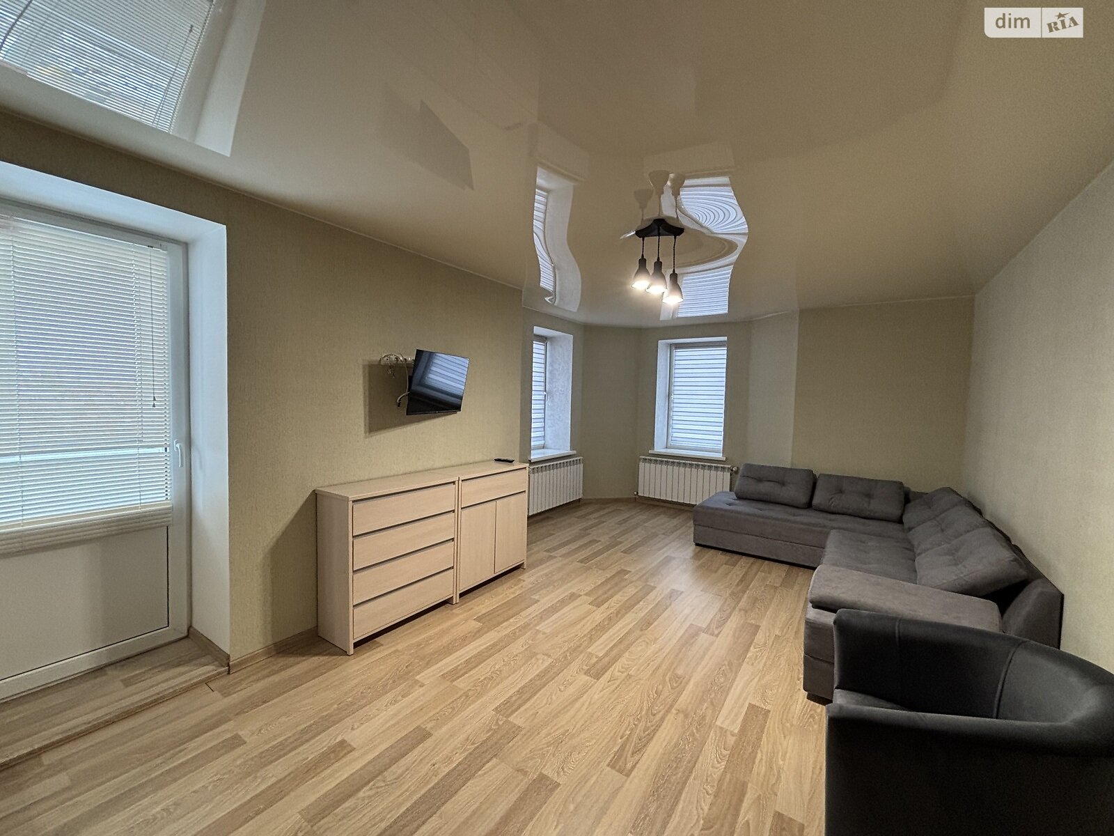 однокомнатная квартира в Тернополе, район Бам, на ул. Академика Сергея Королева в аренду на долгий срок помесячно фото 1
