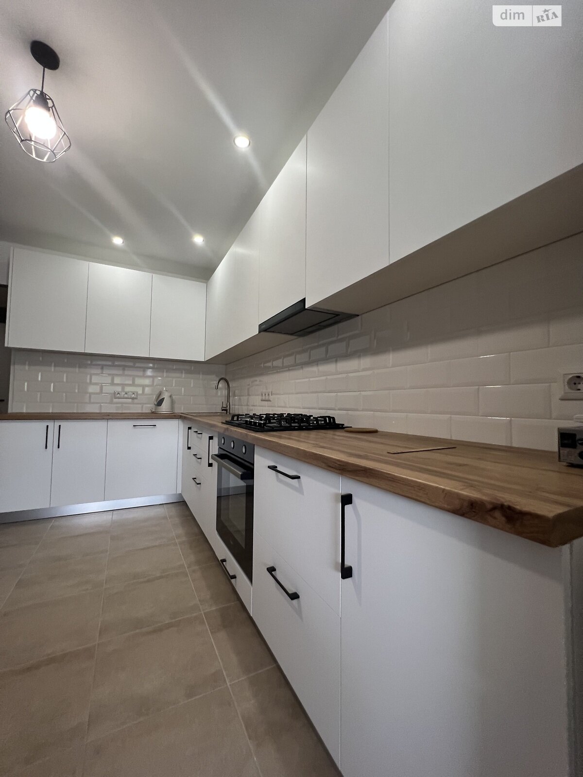 двухкомнатная квартира в Тернополе, район Бам, на ул. Галицкая в аренду на долгий срок помесячно фото 1 двухкомнатная квартира в Тернополе, район Бам, на ул. Галицкая в аренду на долгий срок помесячно фото 1