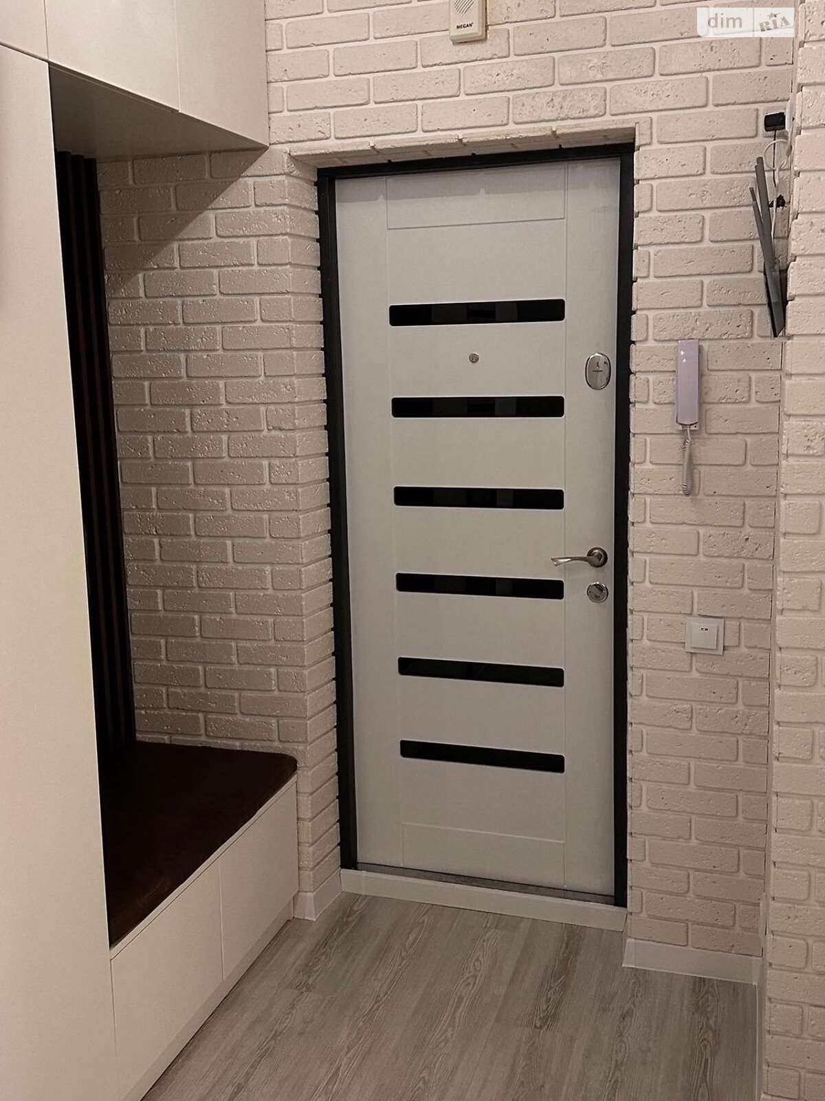 двухкомнатная квартира в Тернополе, район Бам, на пер. Генерала Мирона Тарнавского в аренду на долгий срок помесячно фото 1 двухкомнатная квартира в Тернополе, район Бам, на пер. Генерала Мирона Тарнавского в аренду на долгий срок помесячно фото 1