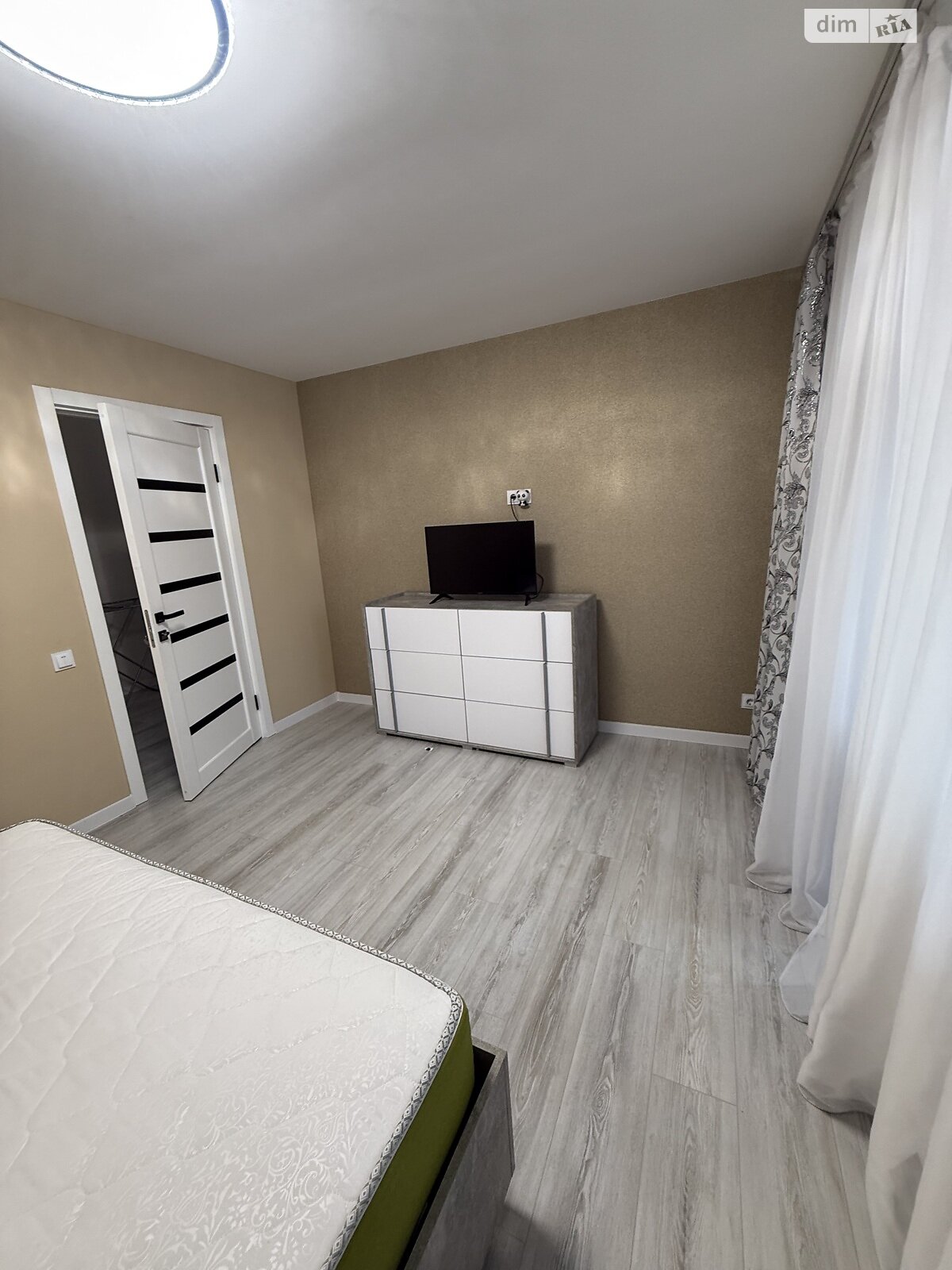 двухкомнатная квартира в Тернополе, район Бам, на пер. Генерала Мирона Тарнавского в аренду на долгий срок помесячно фото 1 двухкомнатная квартира в Тернополе, район Бам, на пер. Генерала Мирона Тарнавского в аренду на долгий срок помесячно фото 1