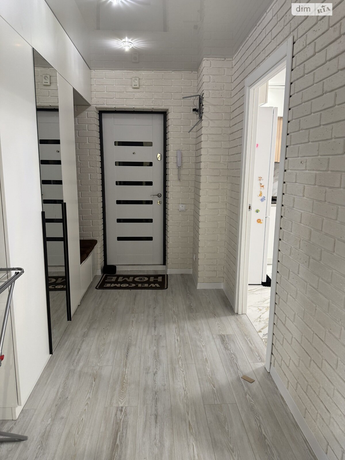 двухкомнатная квартира в Тернополе, район Бам, на пер. Генерала Мирона Тарнавского в аренду на долгий срок помесячно фото 1 двухкомнатная квартира в Тернополе, район Бам, на пер. Генерала Мирона Тарнавского в аренду на долгий срок помесячно фото 1