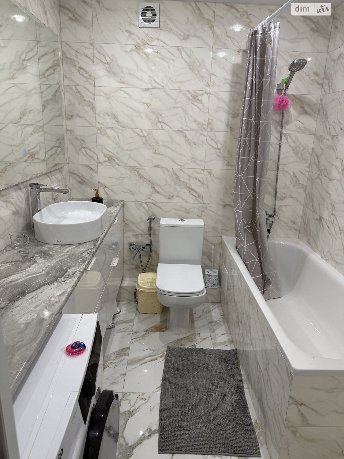 двухкомнатная квартира в Тернополе, район Бам, на пер. Генерала Мирона Тарнавского в аренду на долгий срок помесячно фото 1 двухкомнатная квартира в Тернополе, район Бам, на пер. Генерала Мирона Тарнавского в аренду на долгий срок помесячно фото 1