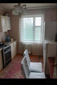 двокімнатна квартира в Тернополі, район Бам, на вул. Генерала Мирона Тарнавського в довготривалу оренду помісячно фото 2