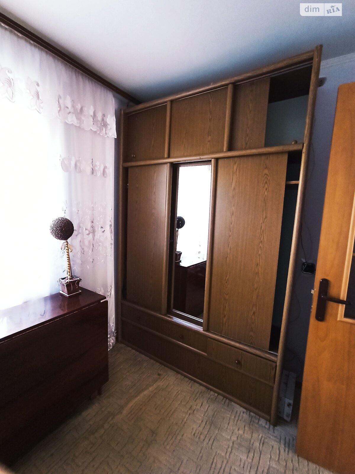 трехкомнатная квартира в Тернополе, район Бам, на ул. Генерала Мирона Тарнавского 4 в аренду на долгий срок помесячно фото 1 трехкомнатная квартира в Тернополе, район Бам, на ул. Генерала Мирона Тарнавского 4 в аренду на долгий срок помесячно фото 1