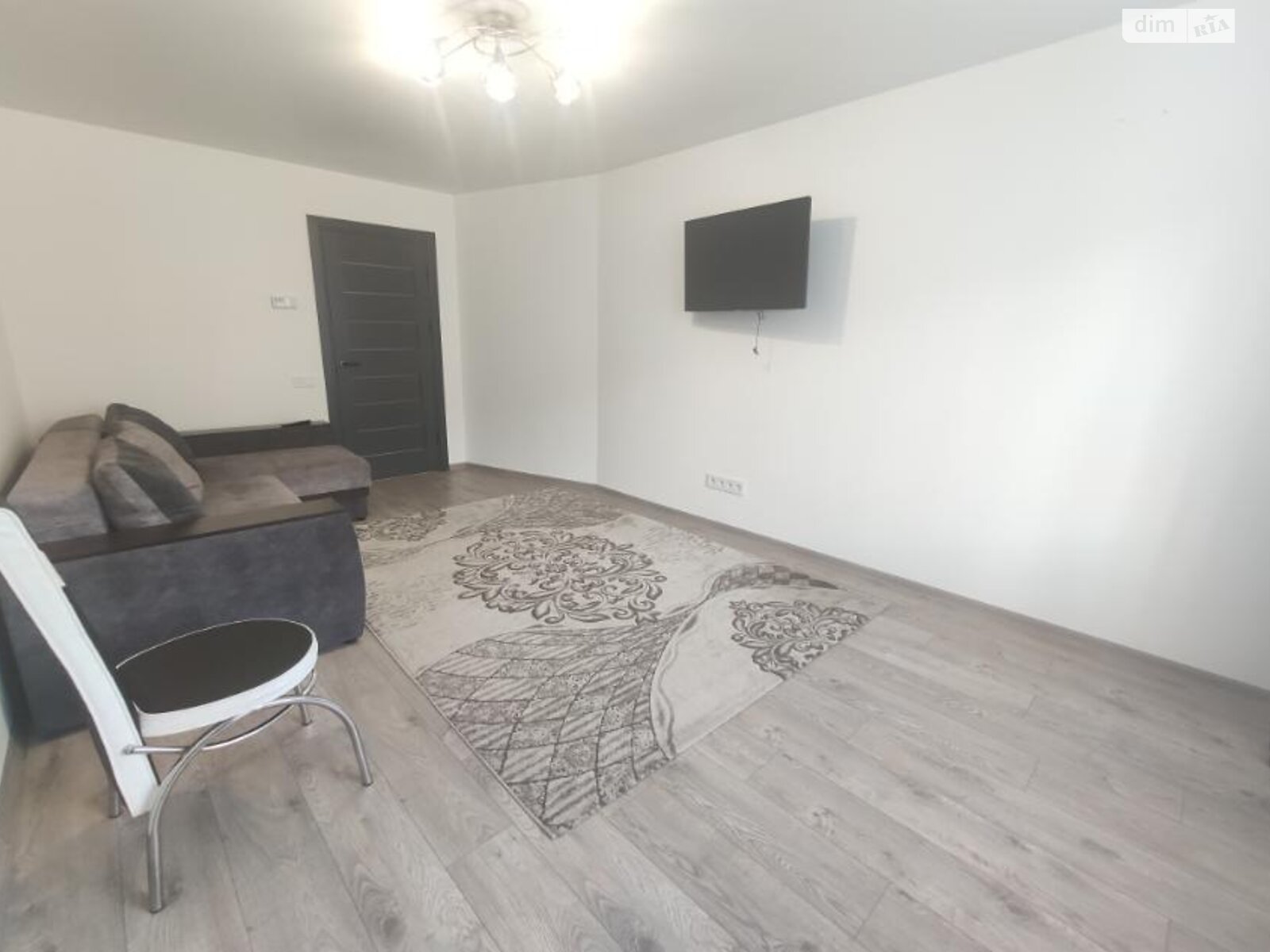 двокімнатна квартира в Тернополі, район Бам, на вул. Генерала Мирона Тарнавського в довготривалу оренду помісячно фото 1 двокімнатна квартира в Тернополі, район Бам, на вул. Генерала Мирона Тарнавського в довготривалу оренду помісячно фото 1