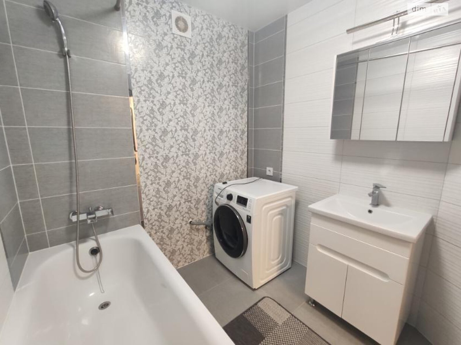 двокімнатна квартира в Тернополі, район Бам, на вул. Генерала Мирона Тарнавського в довготривалу оренду помісячно фото 1 двокімнатна квартира в Тернополі, район Бам, на вул. Генерала Мирона Тарнавського в довготривалу оренду помісячно фото 1