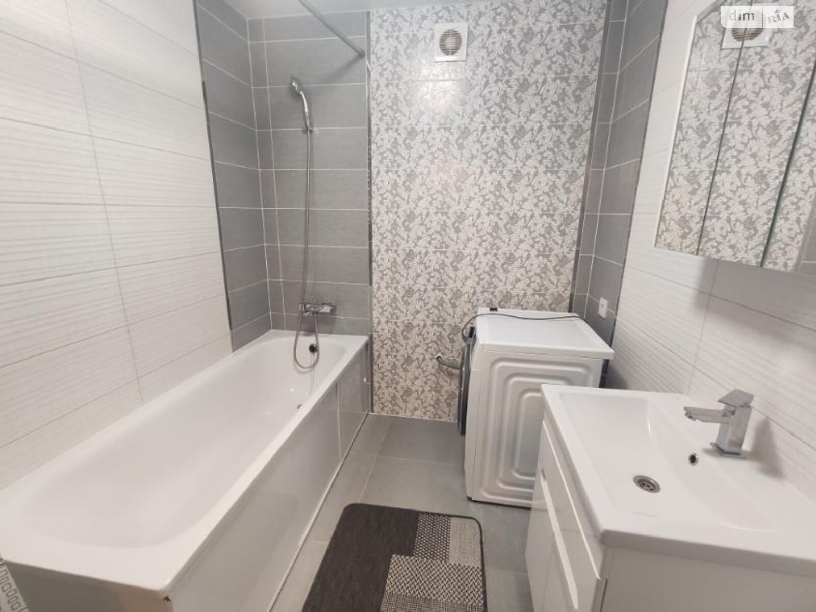 двокімнатна квартира в Тернополі, район Бам, на вул. Генерала Мирона Тарнавського в довготривалу оренду помісячно фото 1 двокімнатна квартира в Тернополі, район Бам, на вул. Генерала Мирона Тарнавського в довготривалу оренду помісячно фото 1
