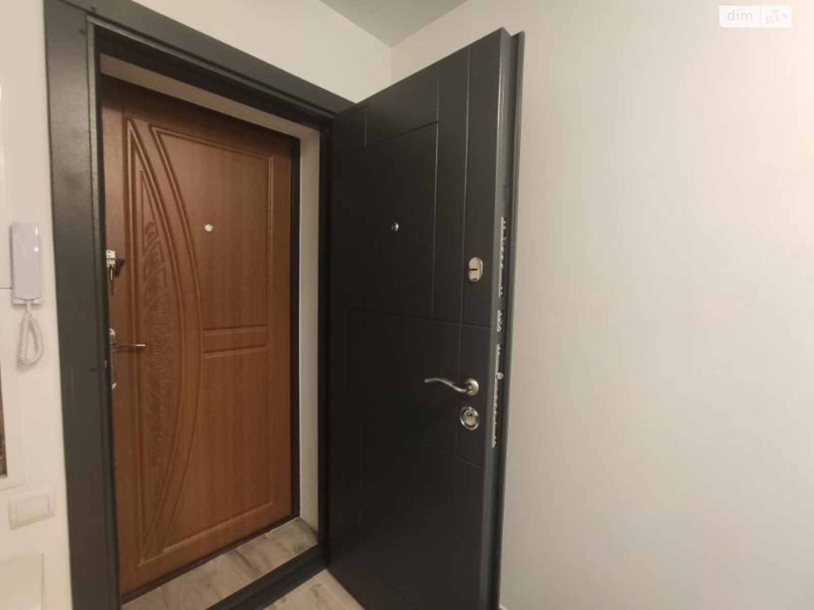 двокімнатна квартира в Тернополі, район Бам, на вул. Генерала Мирона Тарнавського в довготривалу оренду помісячно фото 1 двокімнатна квартира в Тернополі, район Бам, на вул. Генерала Мирона Тарнавського в довготривалу оренду помісячно фото 1