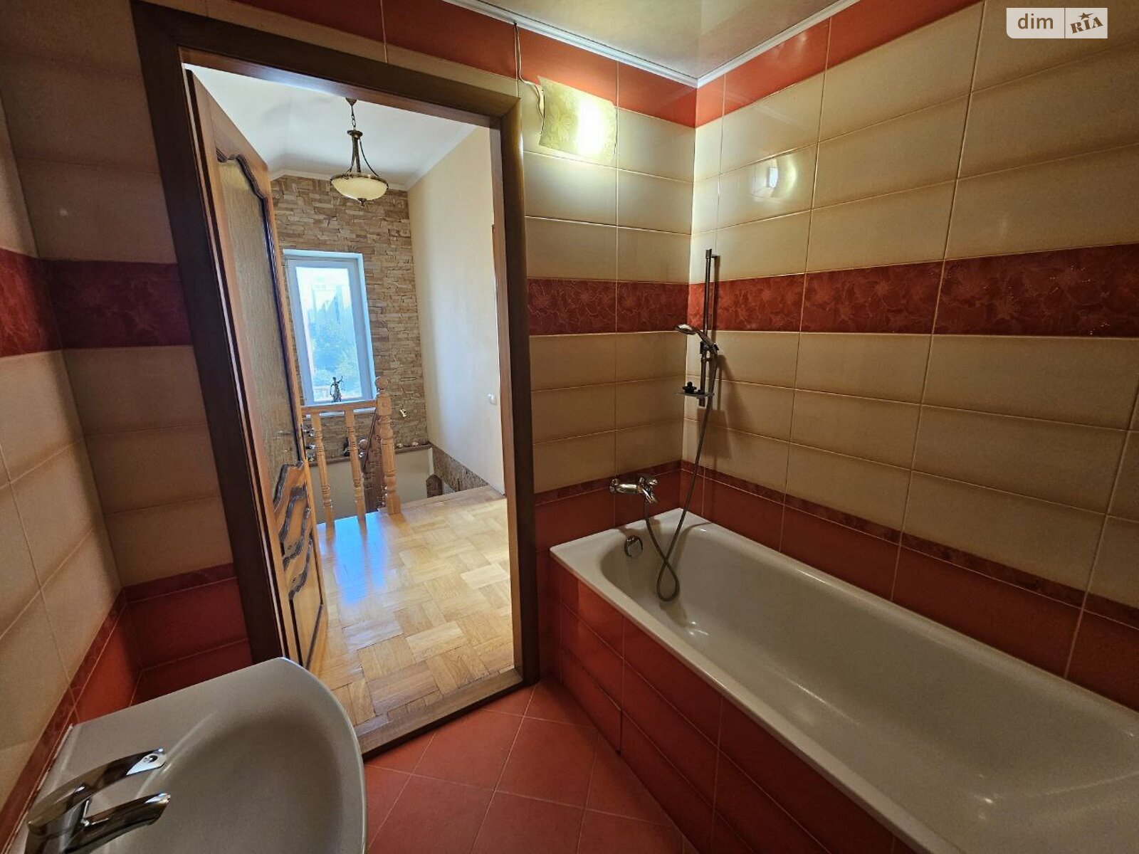 трикімнатна квартира в Тернополі, район Бам, на вул. Генерала Мирона Тарнавського в довготривалу оренду помісячно фото 1