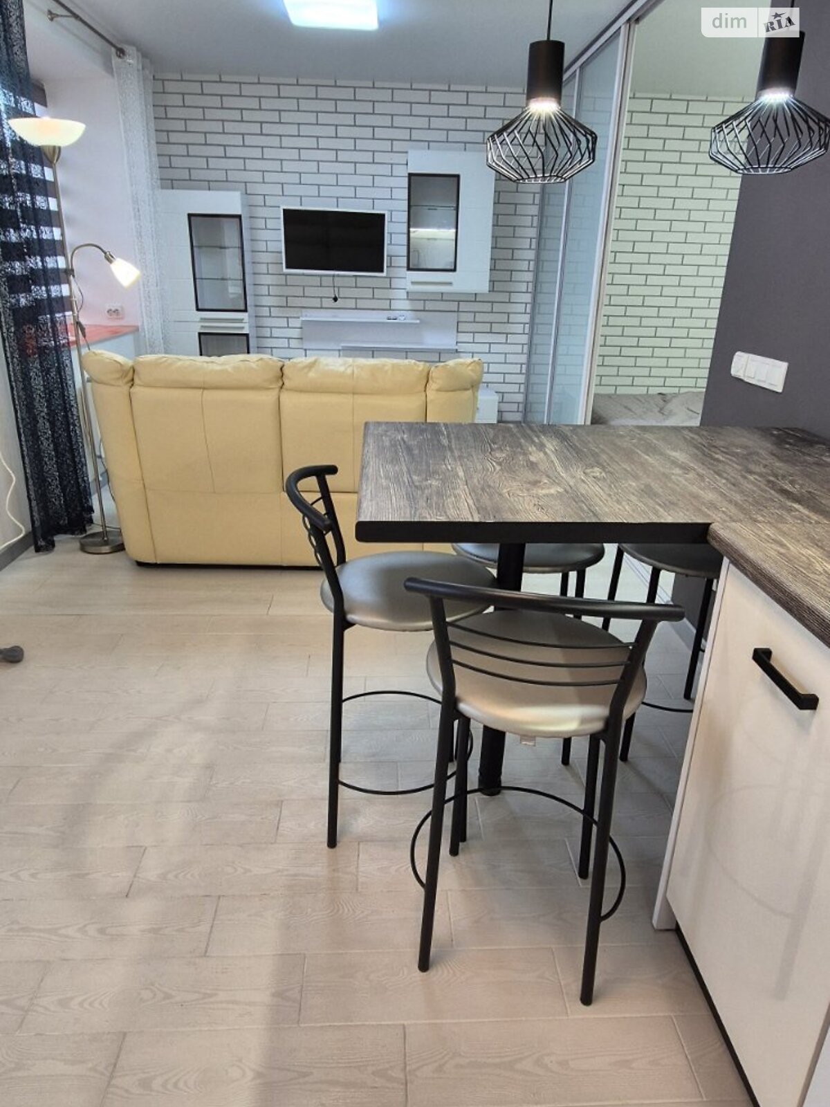 однокімнатна квартира в Тернополі, район Бам, на вул. Генерала Мирона Тарнавського в довготривалу оренду помісячно фото 1