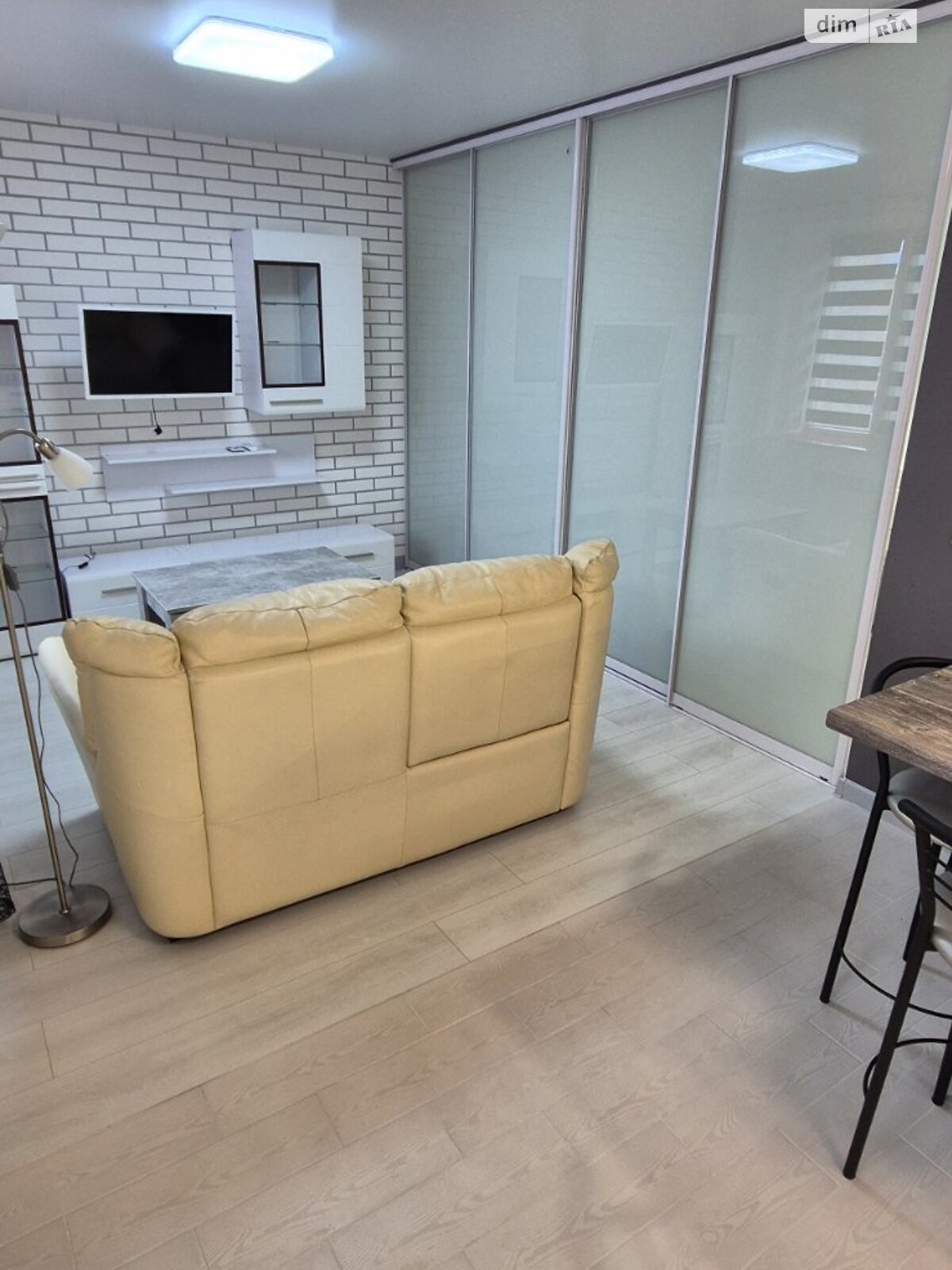 однокімнатна квартира в Тернополі, район Бам, на вул. Генерала Мирона Тарнавського в довготривалу оренду помісячно фото 1