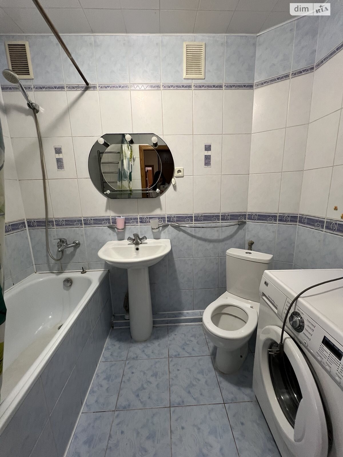 однокомнатная квартира в Тернополе, район Бам, на ул. Генерала Мирона Тарнавского в аренду на долгий срок помесячно фото 1 однокомнатная квартира в Тернополе, район Бам, на ул. Генерала Мирона Тарнавского в аренду на долгий срок помесячно фото 1