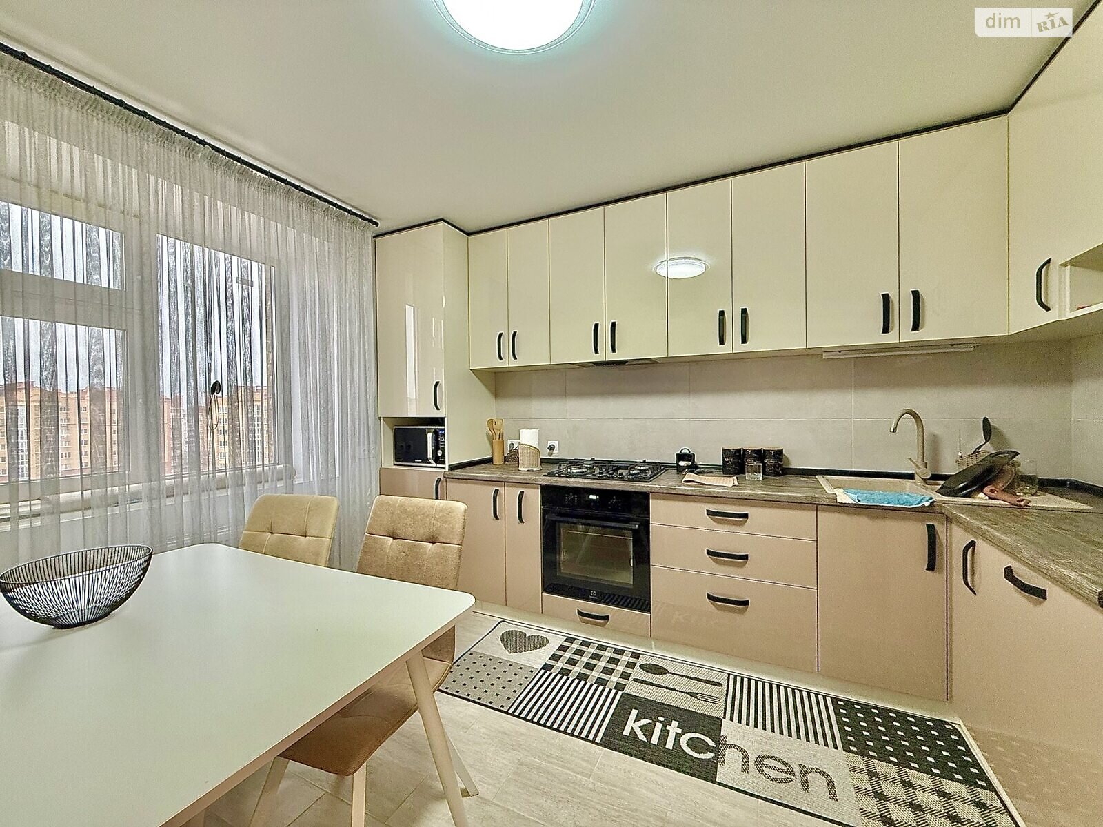 двухкомнатная квартира в Тернополе, район Бам, на ул. Генерала Мирона Тарнавского в аренду на долгий срок помесячно фото 1 двухкомнатная квартира в Тернополе, район Бам, на ул. Генерала Мирона Тарнавского в аренду на долгий срок помесячно фото 1