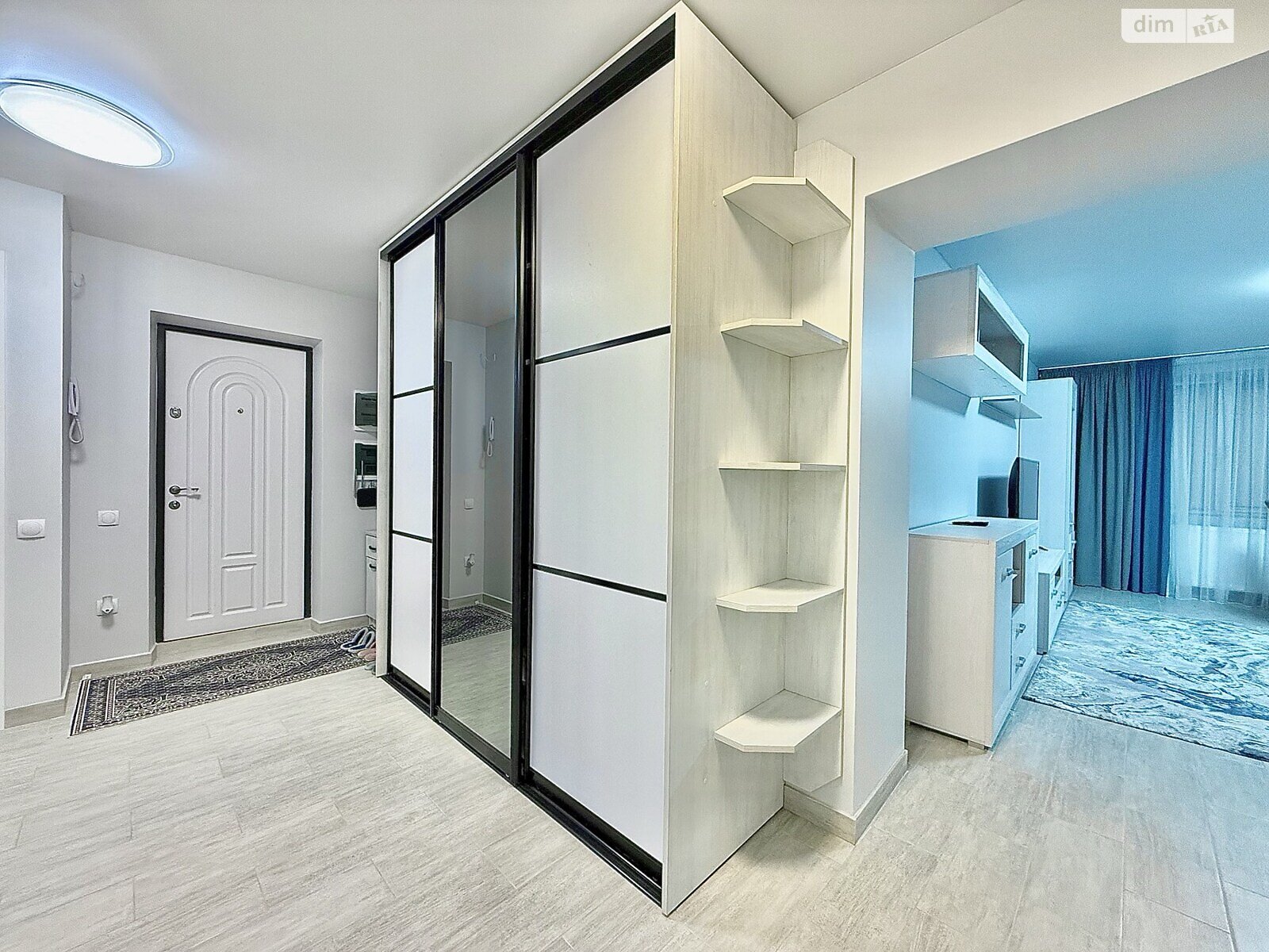 двухкомнатная квартира в Тернополе, район Бам, на ул. Генерала Мирона Тарнавского в аренду на долгий срок помесячно фото 1 двухкомнатная квартира в Тернополе, район Бам, на ул. Генерала Мирона Тарнавского в аренду на долгий срок помесячно фото 1