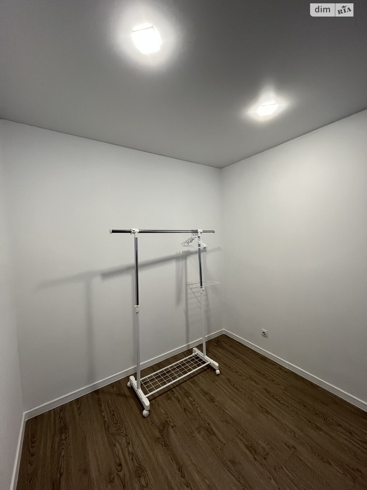 однокімнатна квартира в Тернополі, район Бам, на вул. Генерала Мирона Тарнавського 30 в довготривалу оренду помісячно фото 1 однокімнатна квартира в Тернополі, район Бам, на вул. Генерала Мирона Тарнавського 30 в довготривалу оренду помісячно фото 1