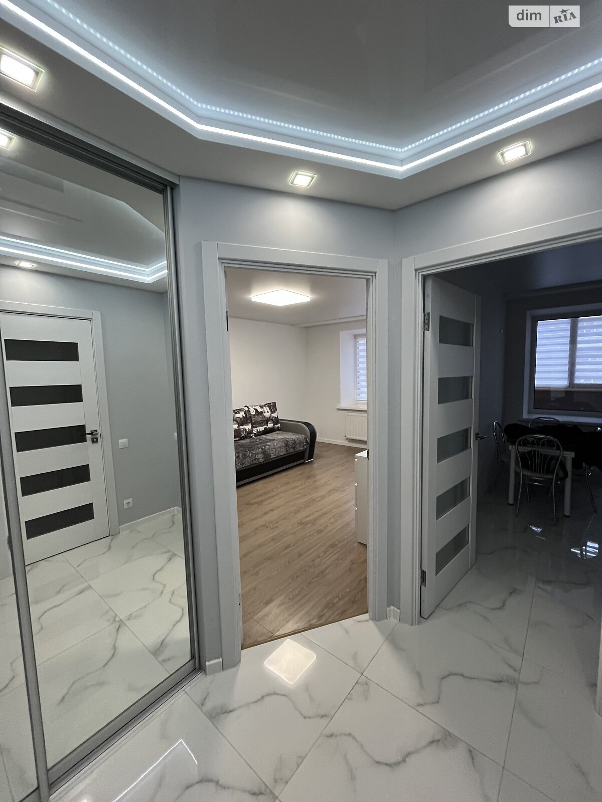 однокімнатна квартира в Тернополі, район Бам, на вул. Генерала Мирона Тарнавського 30 в довготривалу оренду помісячно фото 1 однокімнатна квартира в Тернополі, район Бам, на вул. Генерала Мирона Тарнавського 30 в довготривалу оренду помісячно фото 1