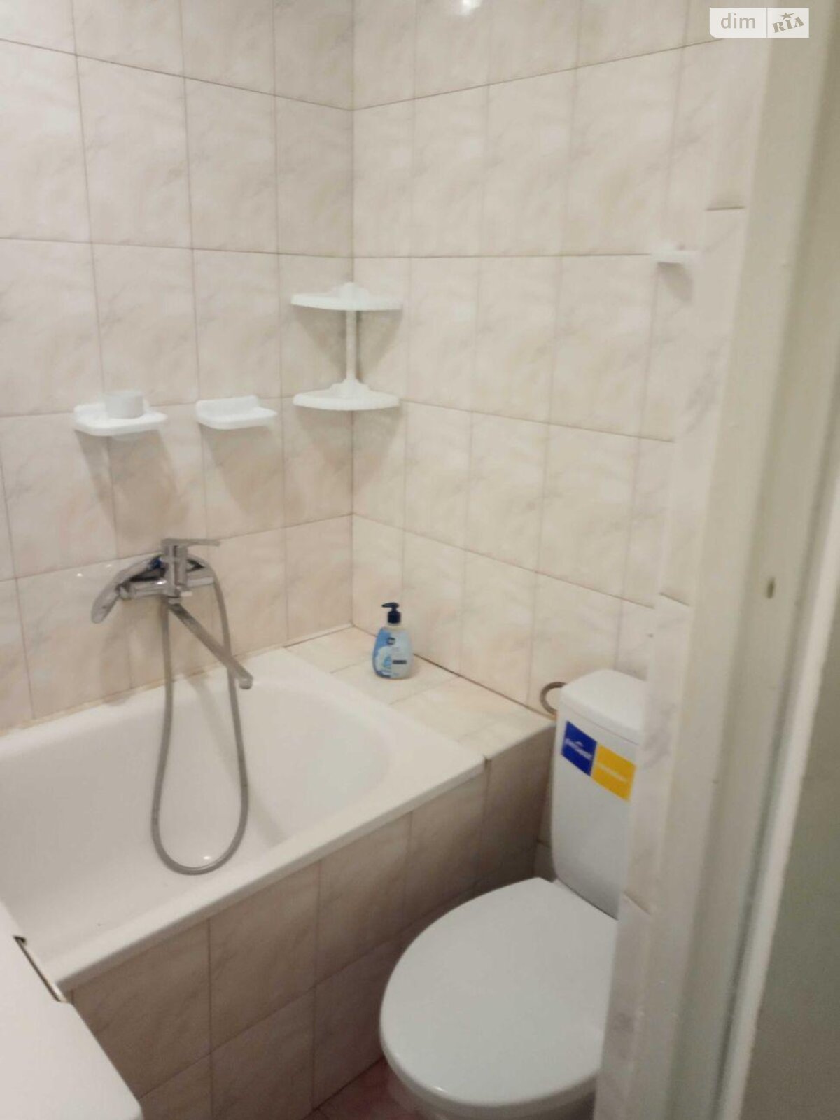 однокомнатная квартира в Тернополе, район Бам, на ул. Генерала Мирона Тарнавского в аренду на долгий срок помесячно фото 1