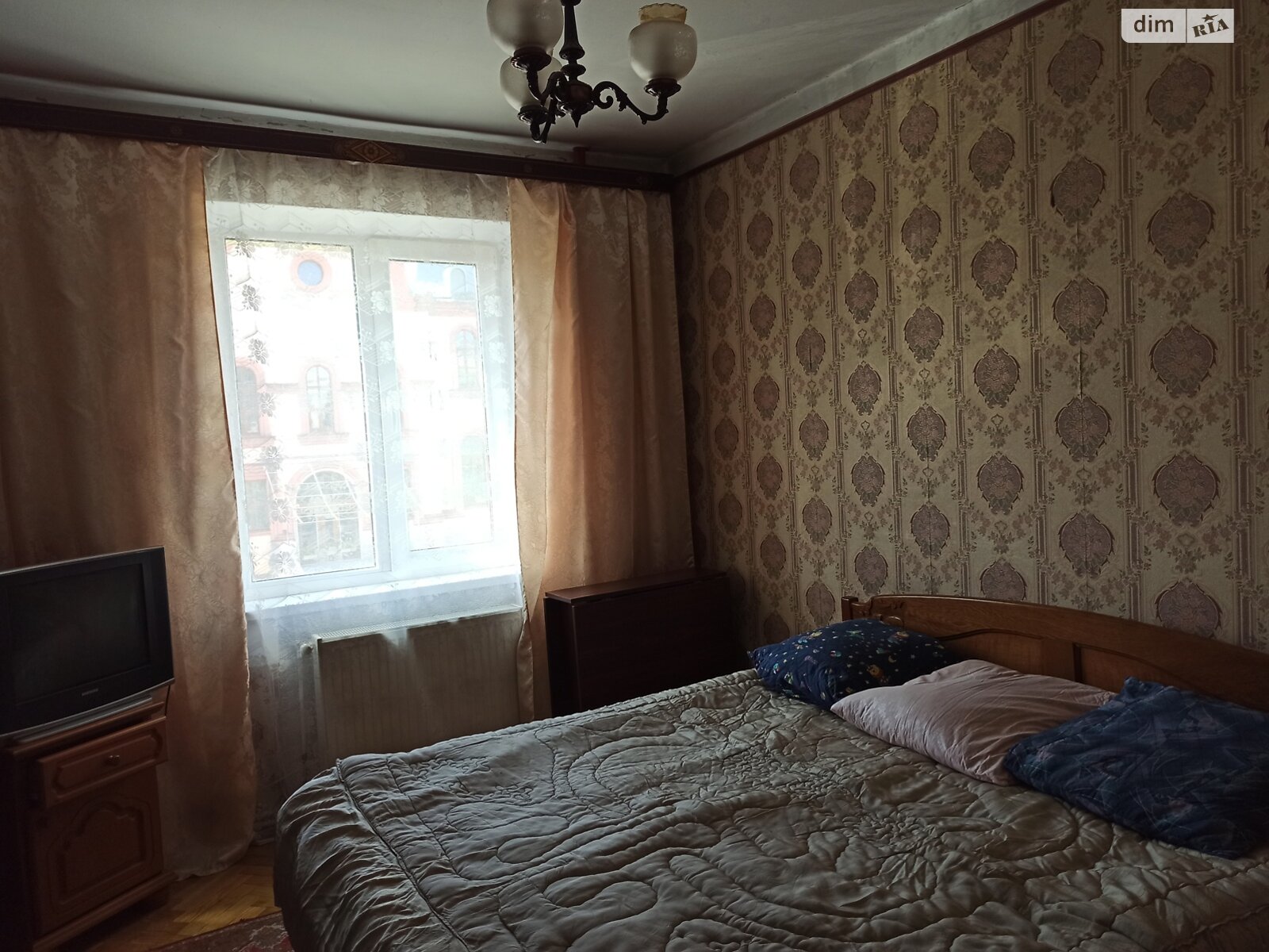 трикімнатна квартира в Тернополі, район Бам, на вул. Київська 9 в довготривалу оренду помісячно фото 1 трикімнатна квартира в Тернополі, район Бам, на вул. Київська 9 в довготривалу оренду помісячно фото 1