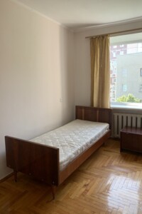 трехкомнатная квартира в Тернополе, район Бам, на ул. Лепкого Богдана в аренду на долгий срок помесячно фото 2