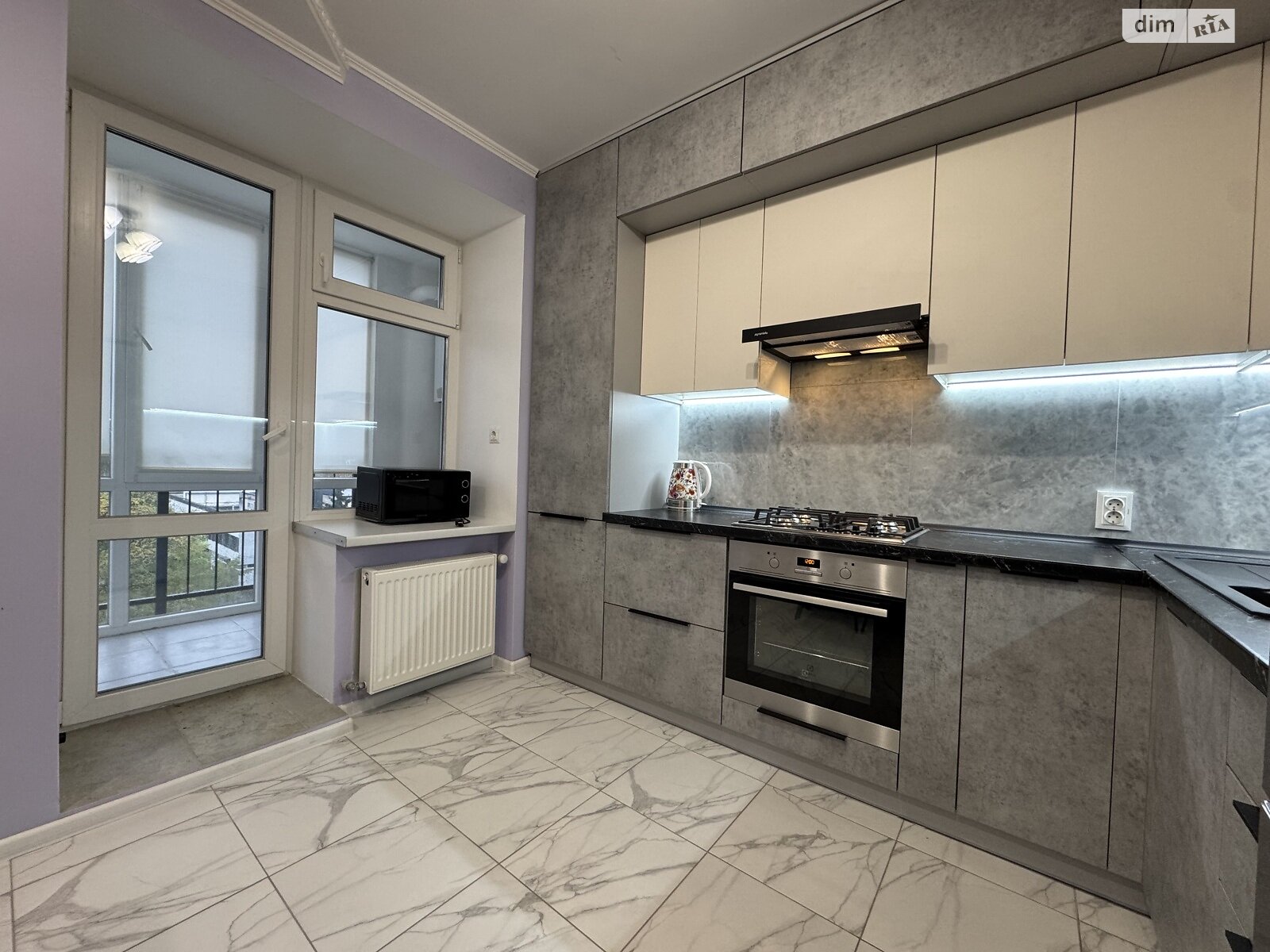 двухкомнатная квартира в Тернополе, район Бам, на ул. Лепкого Богдана в аренду на долгий срок помесячно фото 1