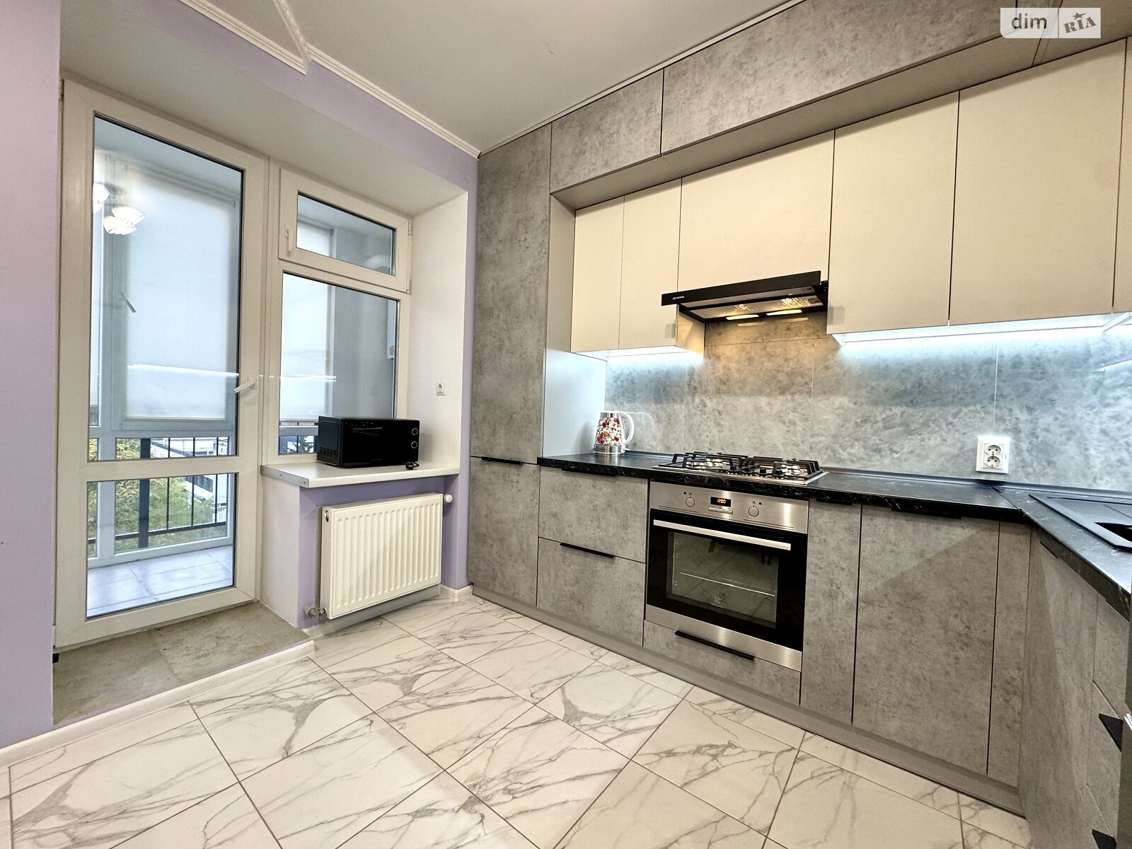 двухкомнатная квартира в Тернополе, район Бам, на ул. Лепкого Богдана в аренду на долгий срок помесячно фото 1