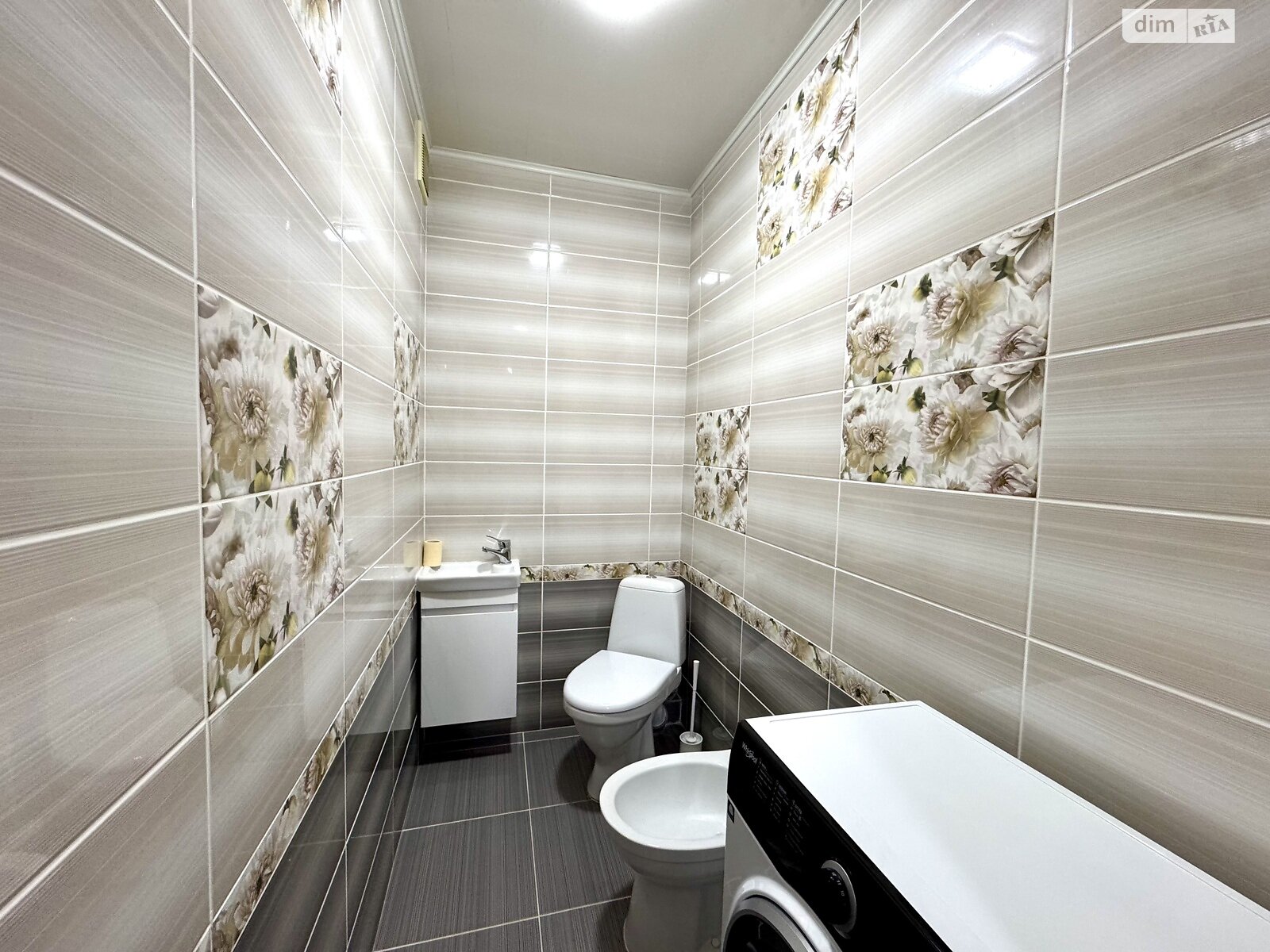 двухкомнатная квартира в Тернополе, район Бам, на ул. Лепкого Богдана в аренду на долгий срок помесячно фото 1