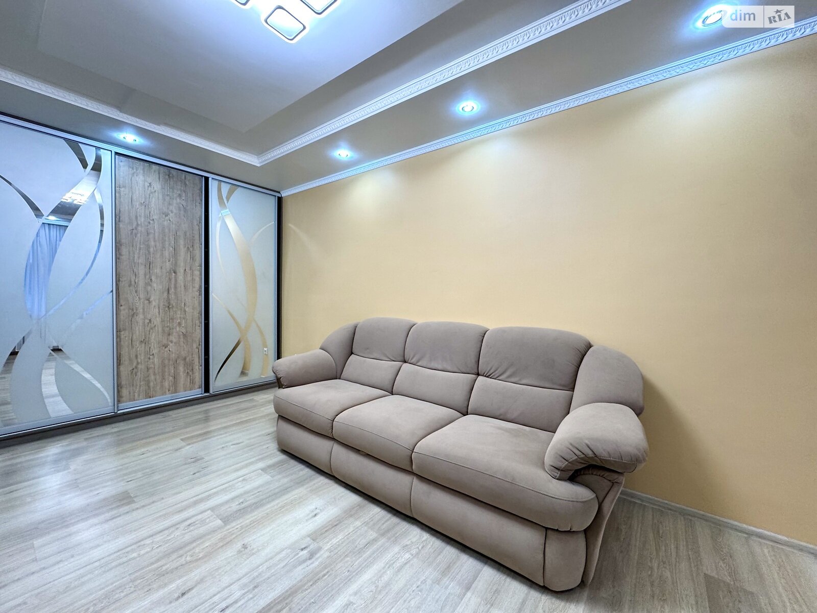 двухкомнатная квартира в Тернополе, район Бам, на ул. Лепкого Богдана в аренду на долгий срок помесячно фото 1