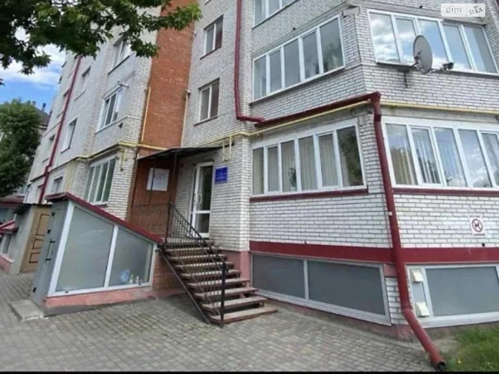 однокомнатная квартира в Тернополе, район Бам, на ул. Лозовецкая 6 в аренду на долгий срок помесячно фото 1 однокомнатная квартира в Тернополе, район Бам, на ул. Лозовецкая 6 в аренду на долгий срок помесячно фото 1