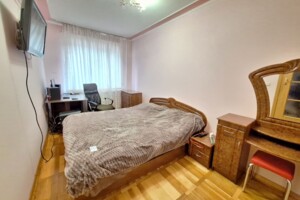 трехкомнатная квартира в Тернополе, район Бам, на ул. Патриарха Любомира Гузара в аренду на долгий срок помесячно фото 2