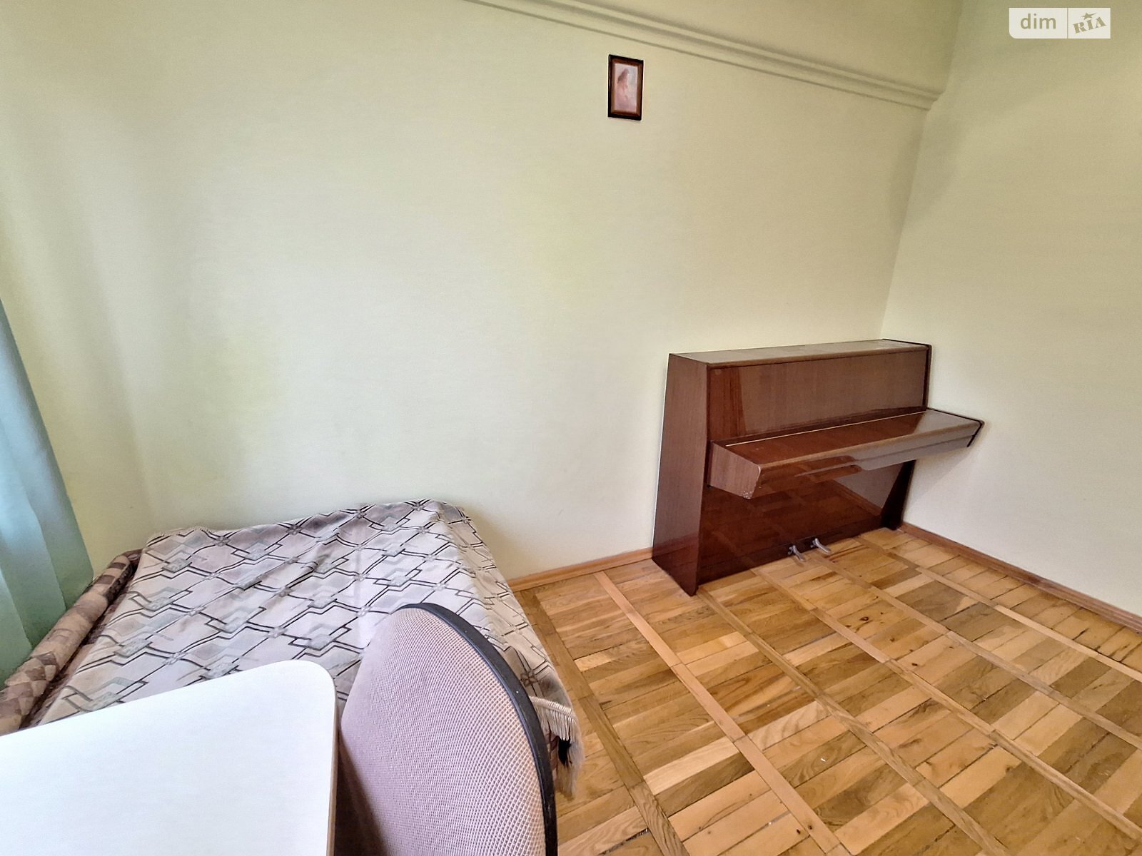 трехкомнатная квартира в Тернополе, район Бам, на ул. Патриарха Любомира Гузара в аренду на долгий срок помесячно фото 1