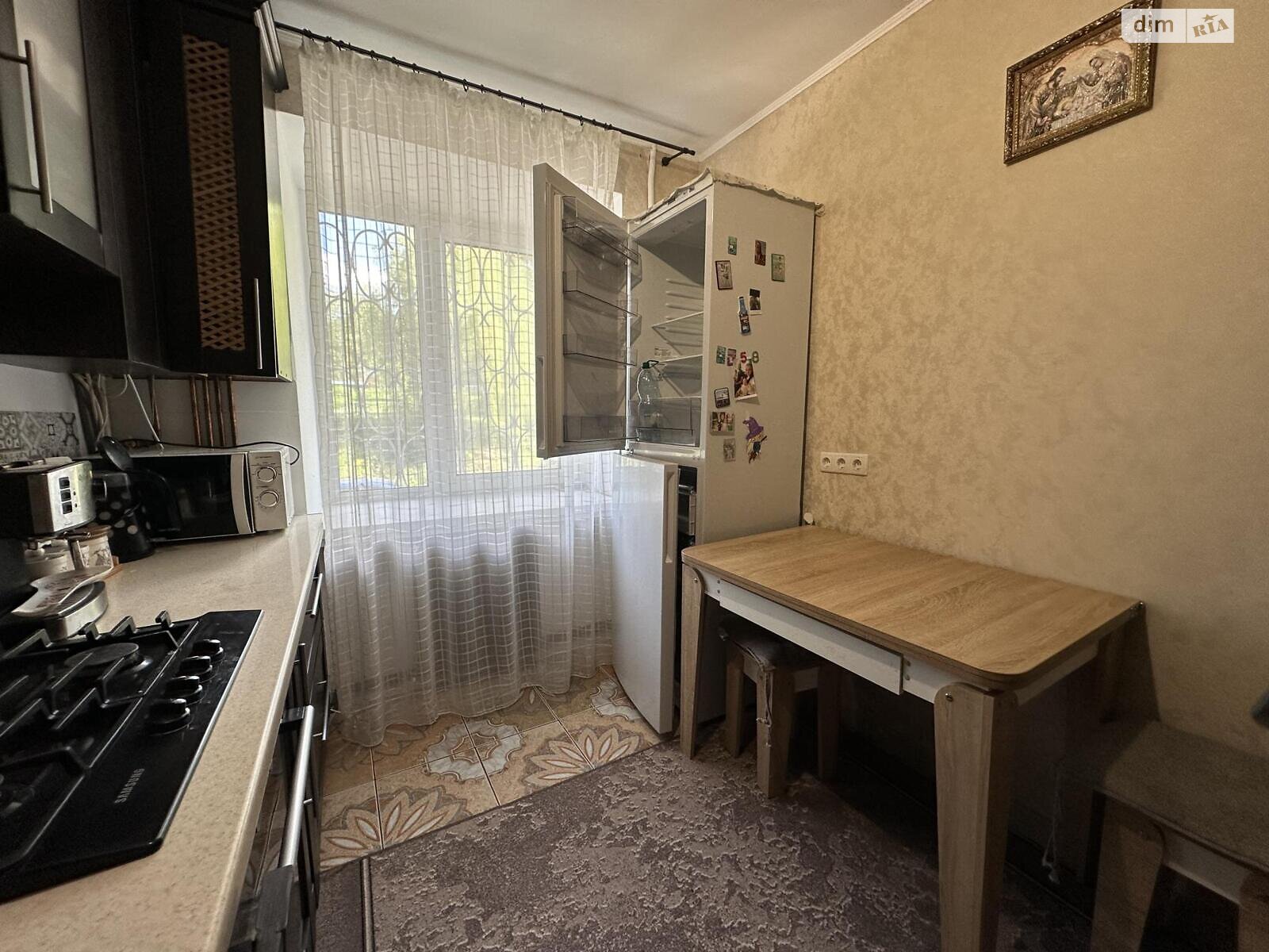 трехкомнатная квартира в Тернополе, район Бам, на ул. Защитников Украины в аренду на долгий срок помесячно фото 1