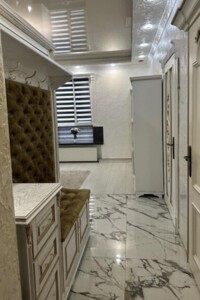 четырехкомнатная квартира в Тернополе, район Бам, на ул. Збаражская в аренду на долгий срок помесячно фото 2