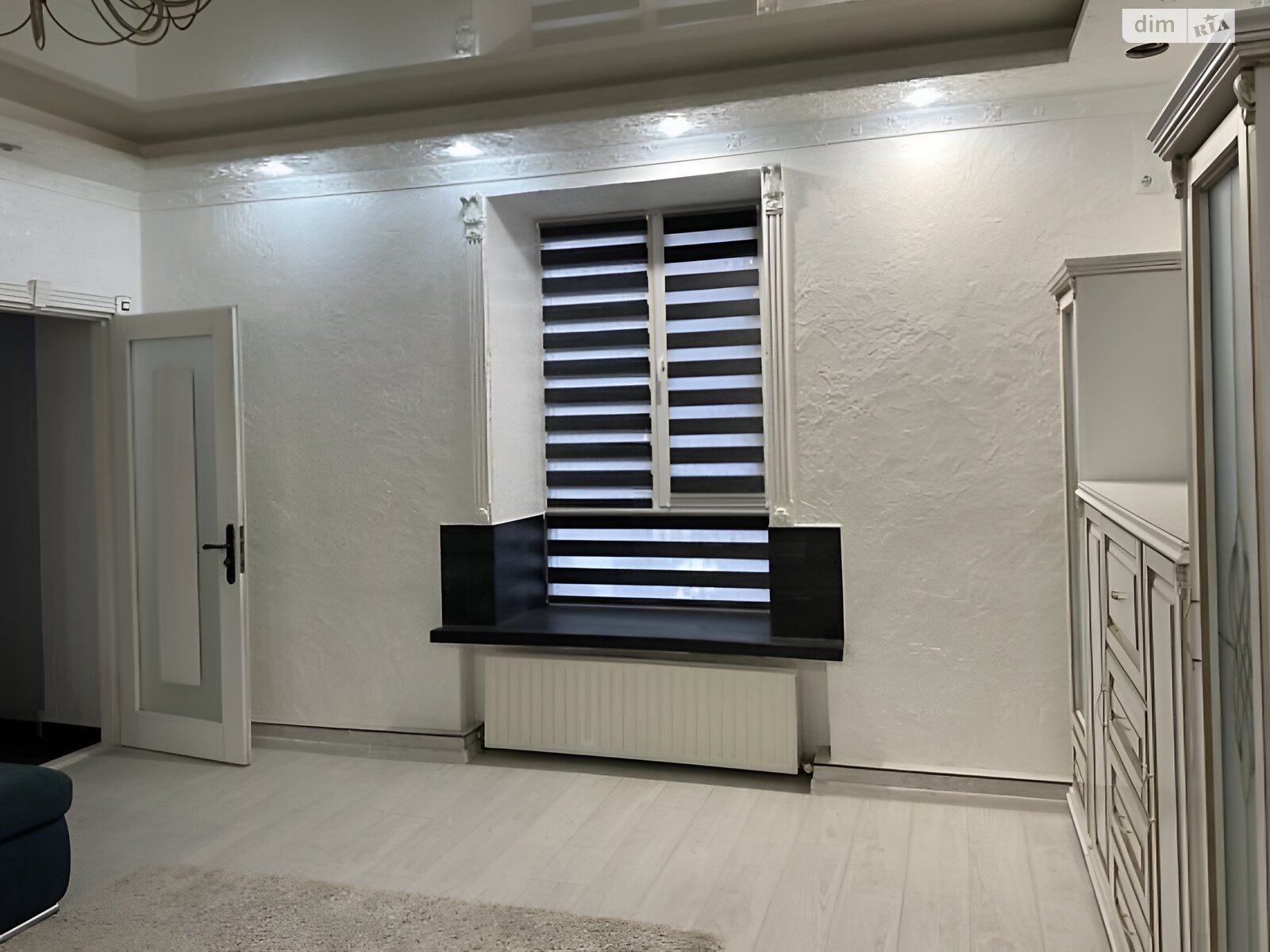 четырехкомнатная квартира в Тернополе, район Бам, на ул. Збаражская в аренду на долгий срок помесячно фото 1