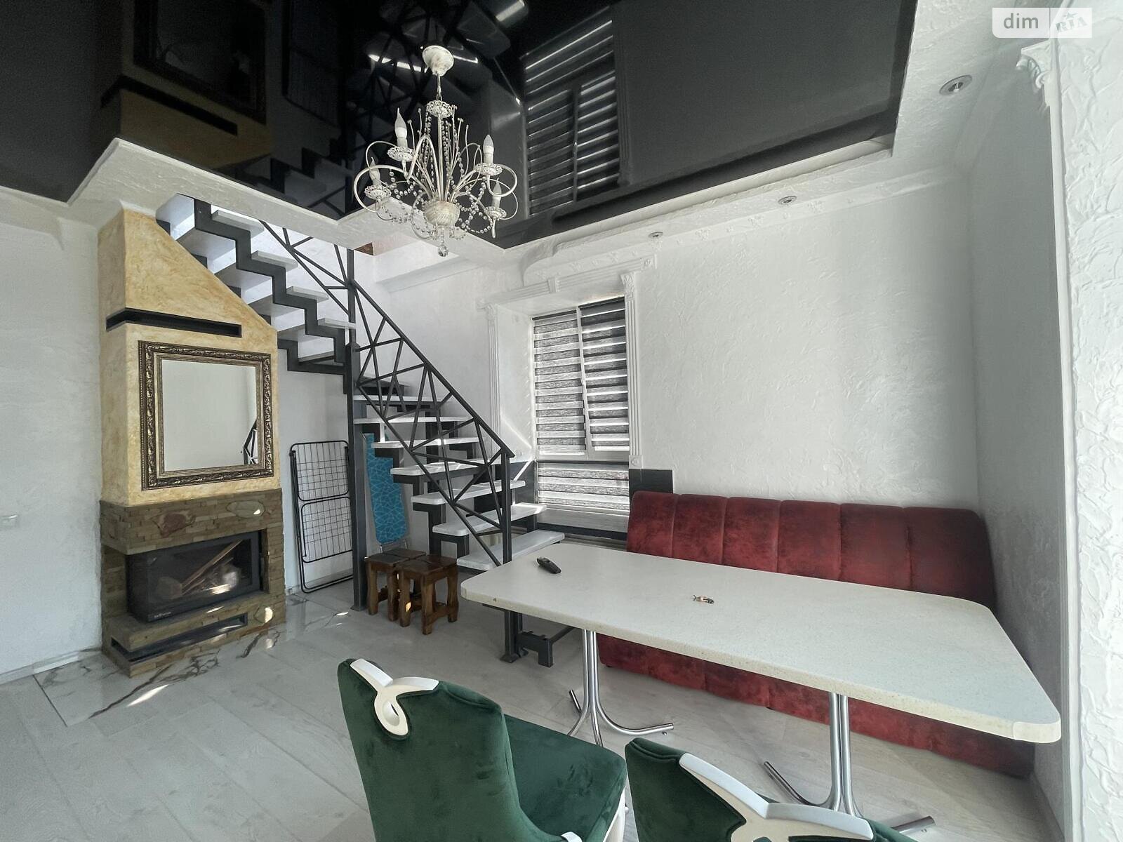 четырехкомнатная квартира в Тернополе, район Бам, на ул. Збаражская в аренду на долгий срок помесячно фото 1