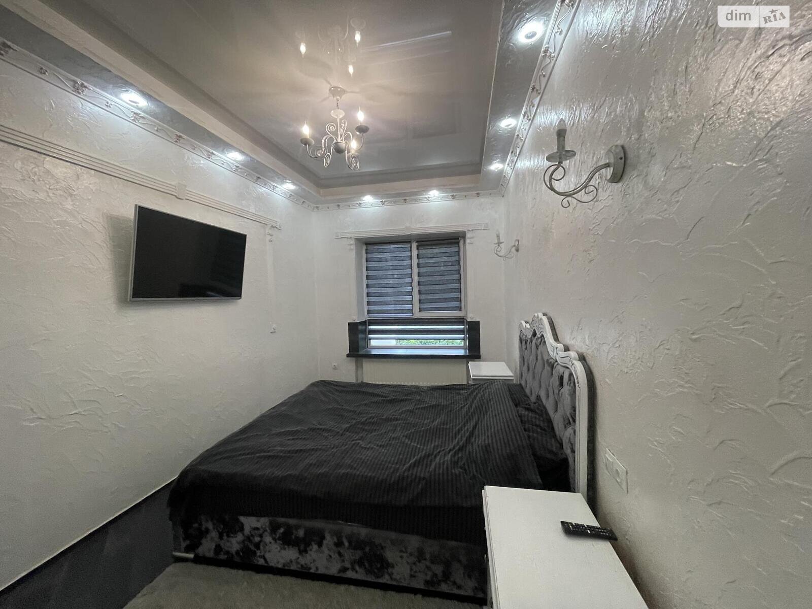 четырехкомнатная квартира в Тернополе, район Бам, на ул. Збаражская в аренду на долгий срок помесячно фото 1