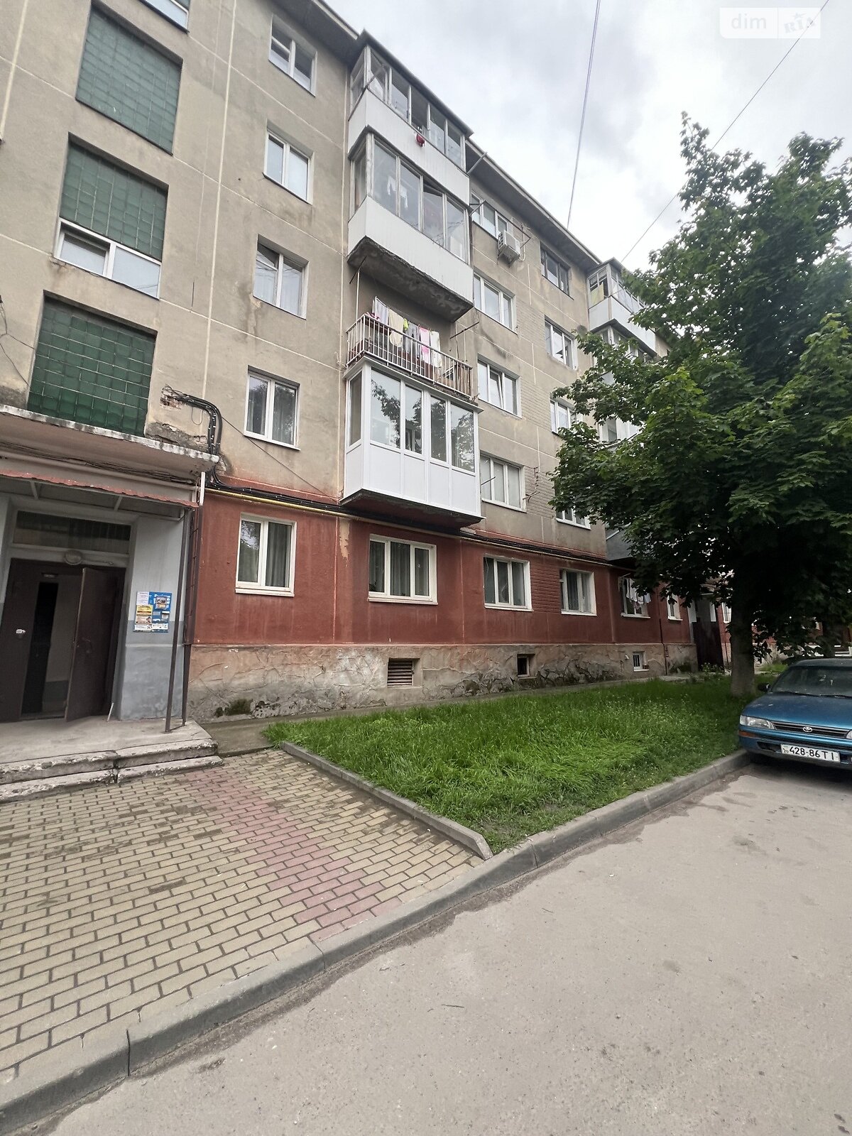однокомнатная квартира в Тернополе, район Бам, на просп. Злуки 5 в аренду на долгий срок помесячно фото 1 однокомнатная квартира в Тернополе, район Бам, на просп. Злуки 5 в аренду на долгий срок помесячно фото 1