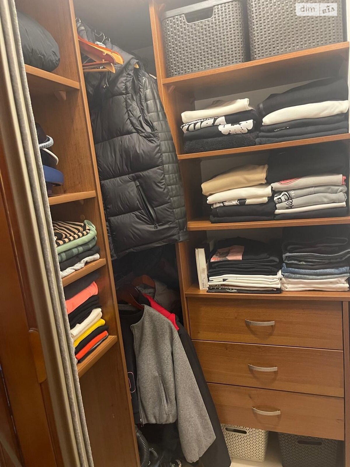 трехкомнатная квартира в Тернополе, район Бам, на просп. Злуки в аренду на долгий срок помесячно фото 1