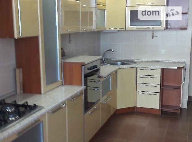 двухкомнатная квартира с мебелью в Тернополе, район Бам, в аренду на долгий срок помесячно фото 1 двухкомнатная квартира с мебелью в Тернополе, район Бам, в аренду на долгий срок помесячно фото 1