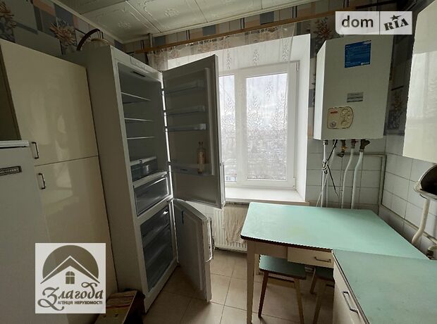 двухкомнатная квартира с мебелью в Тернополе, район Бам, на ул. Защитников Украины в аренду на долгий срок помесячно фото 1 двухкомнатная квартира с мебелью в Тернополе, район Бам, на ул. Защитников Украины в аренду на долгий срок помесячно фото 1