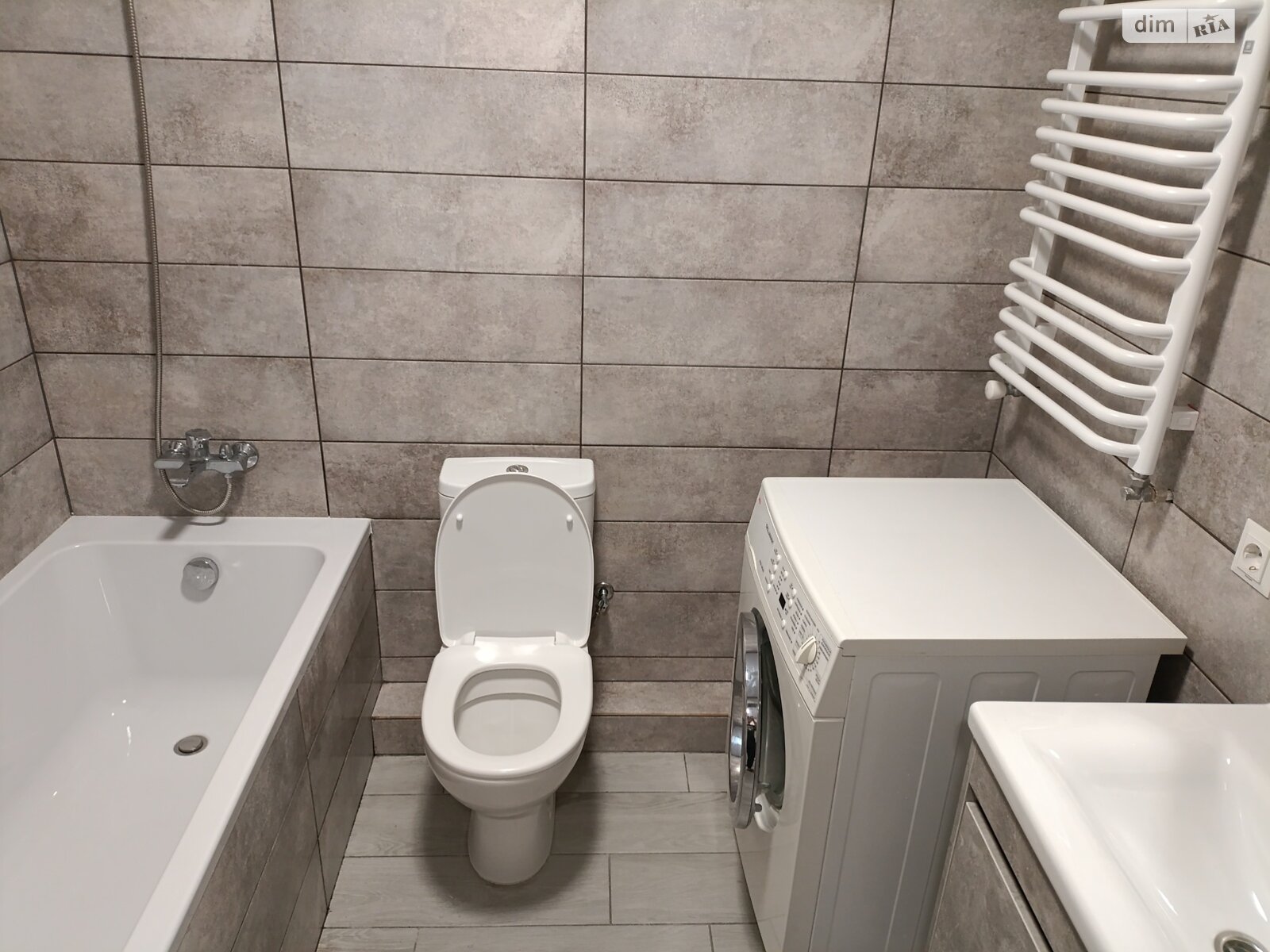 однокомнатная квартира в Тернополе, на ул. Белогорская 26А в аренду на долгий срок помесячно фото 1 однокомнатная квартира в Тернополе, на ул. Белогорская 26А в аренду на долгий срок помесячно фото 1