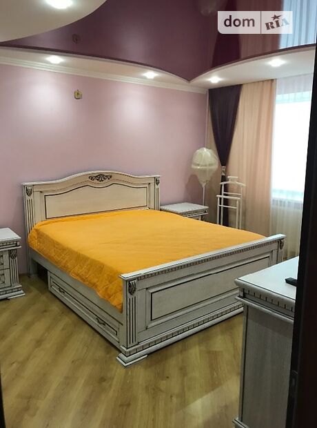трехкомнатная квартира с мебелью в Тернополе, район Березовица, на ул. Микулинецкая в аренду на долгий срок помесячно фото 1 трехкомнатная квартира с мебелью в Тернополе, район Березовица, на ул. Микулинецкая в аренду на долгий срок помесячно фото 1