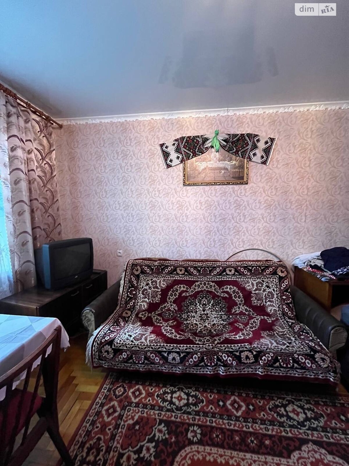 трехкомнатная квартира в Тернополе, на ул. Бойчуков Братьев 5 в аренду на долгий срок помесячно фото 1 трехкомнатная квартира в Тернополе, на ул. Бойчуков Братьев 5 в аренду на долгий срок помесячно фото 1