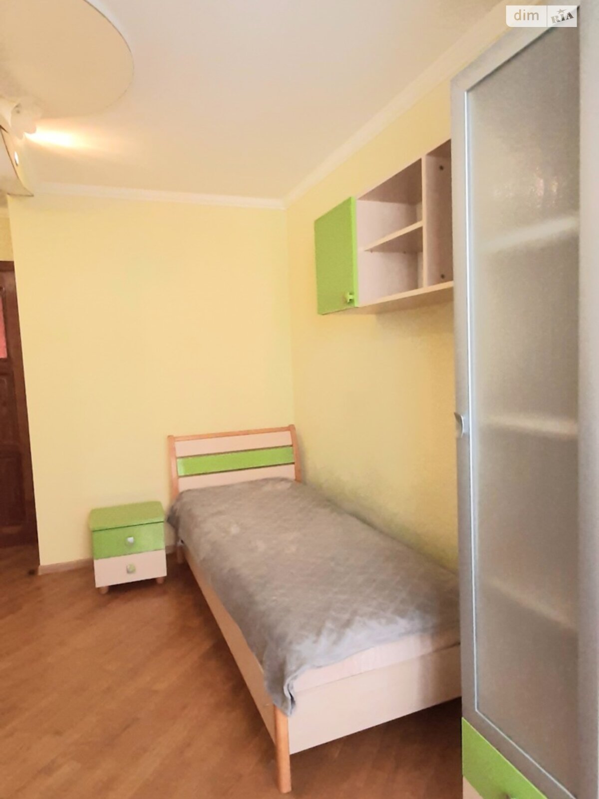 трехкомнатная квартира в Тернополе, район Дружба, на ул. Будного Степана в аренду на долгий срок помесячно фото 1