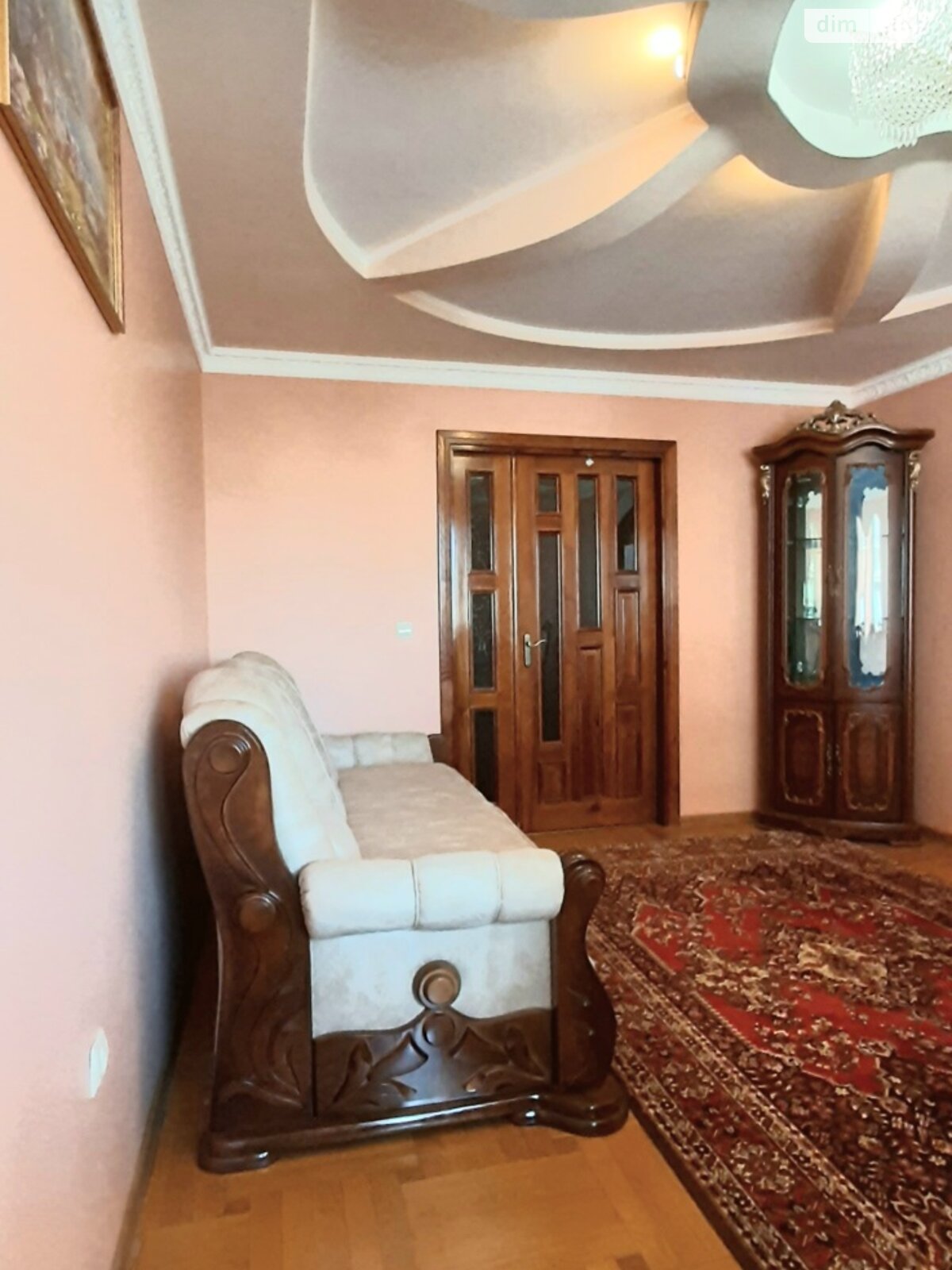 трехкомнатная квартира в Тернополе, район Дружба, на ул. Будного Степана в аренду на долгий срок помесячно фото 1