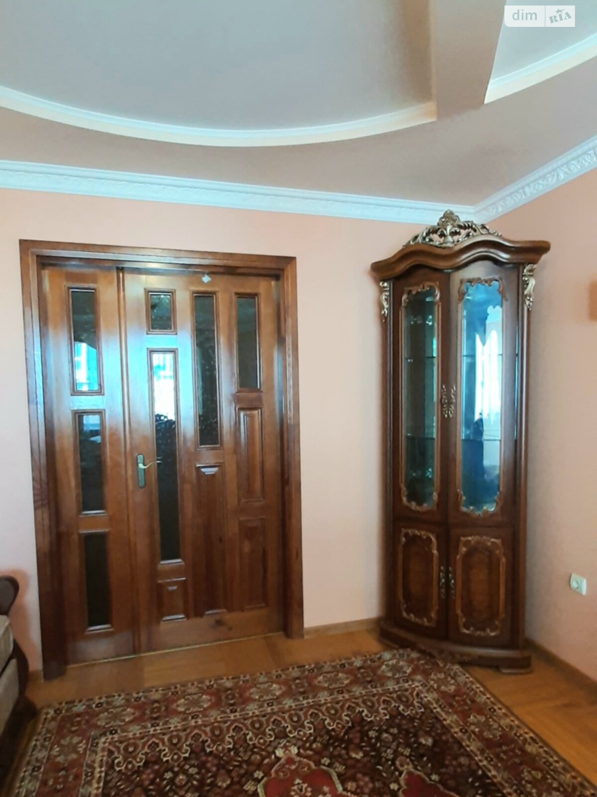 трехкомнатная квартира в Тернополе, район Дружба, на ул. Будного Степана в аренду на долгий срок помесячно фото 1