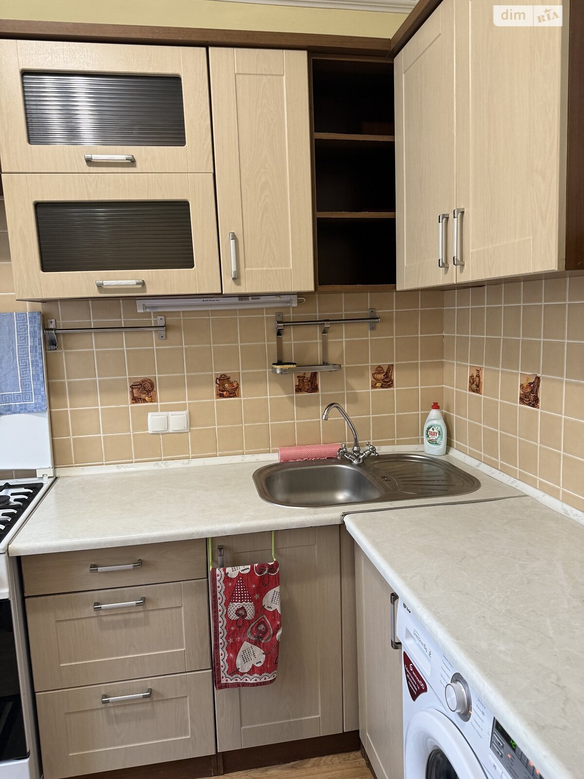 двокімнатна квартира в Тернополі, район Дружба, на вул. Бережанська 3 в довготривалу оренду помісячно фото 1 двокімнатна квартира в Тернополі, район Дружба, на вул. Бережанська 3 в довготривалу оренду помісячно фото 1